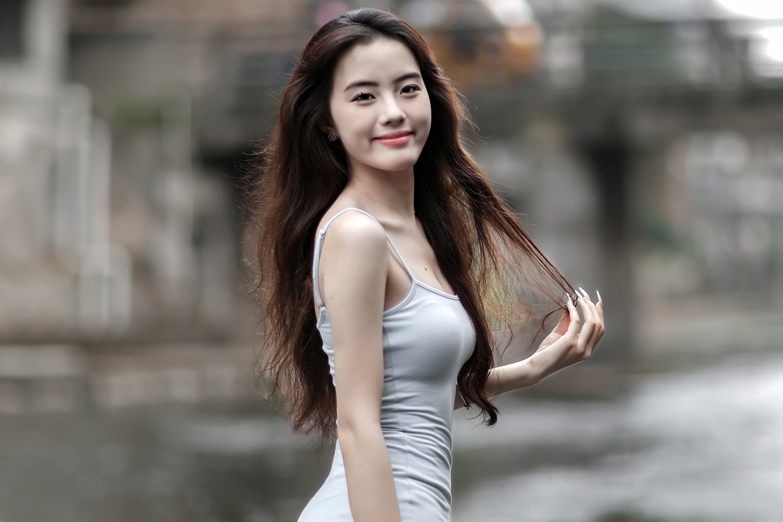 古村丽人